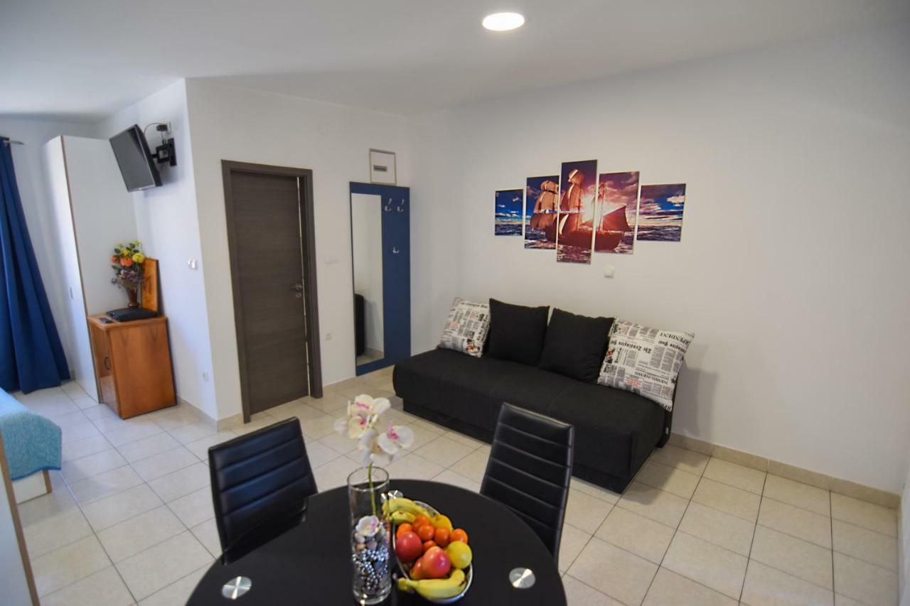 זאדאר F-Holiday Apartment מראה חיצוני תמונה