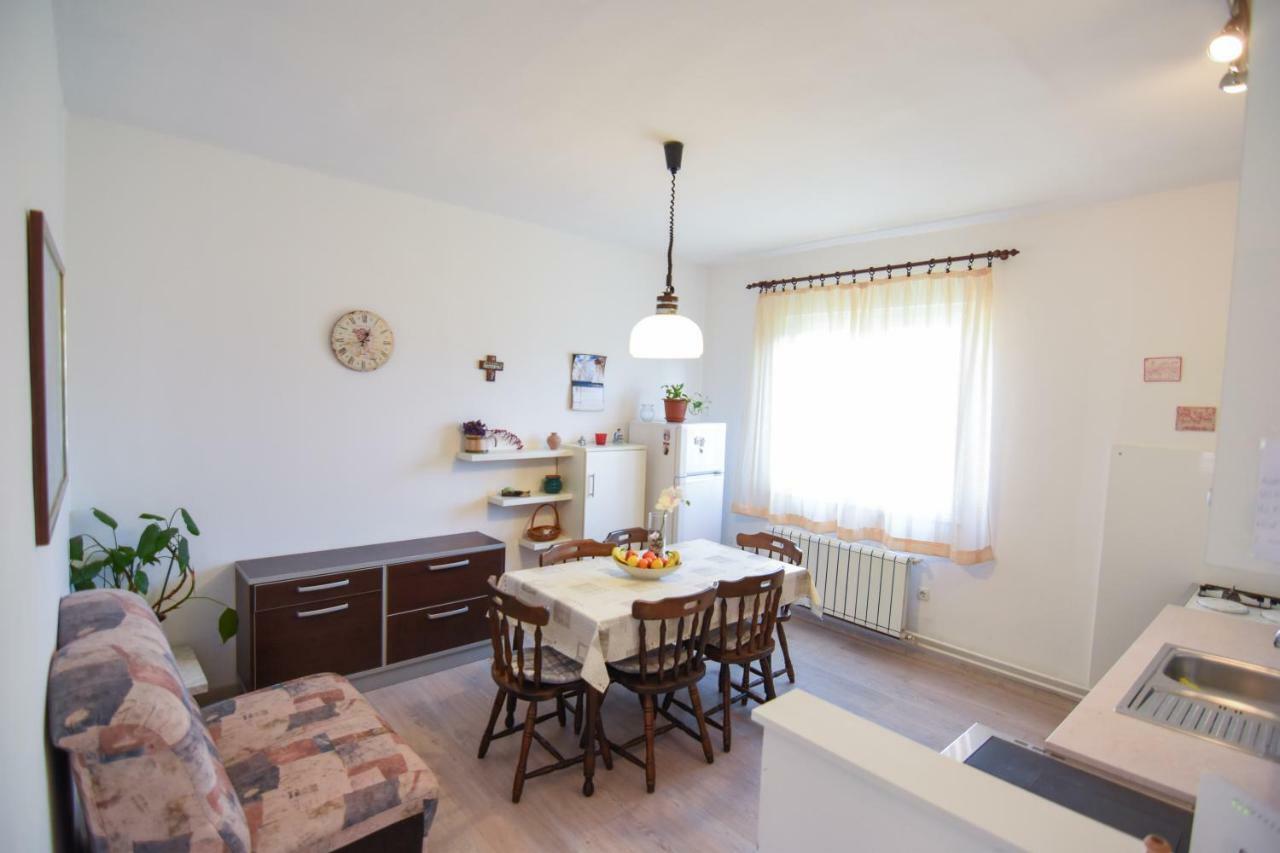זאדאר F-Holiday Apartment מראה חיצוני תמונה